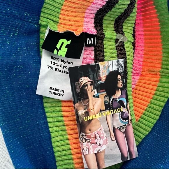 AGR Multicolored Striped Cropped Strapless Top Size M. - Picture 5 of 6